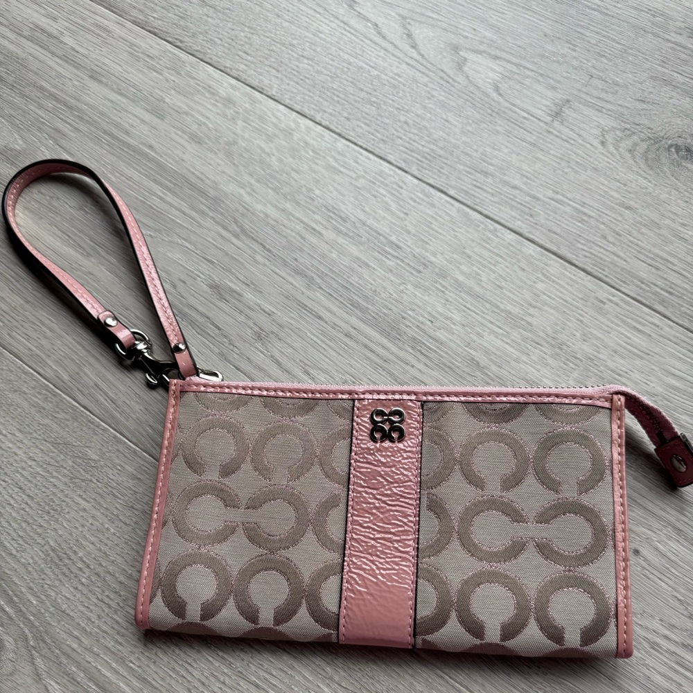 Vintage Coach wristlet